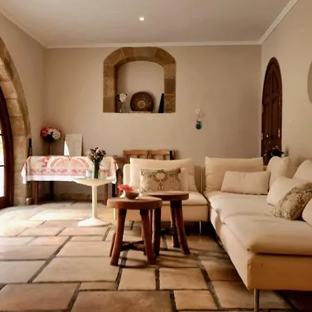 Holiday home Charming Old Town House & Peaceful Patio *