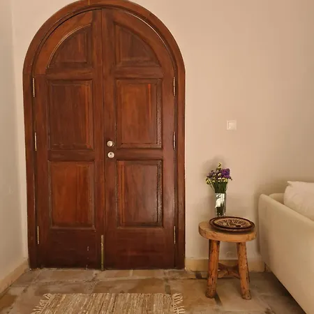 Charming Old Town House & Peaceful Patio Holiday home *